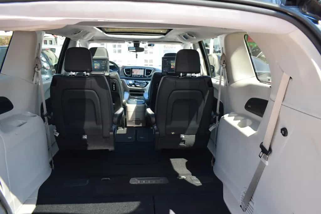 Chrysler Pacifica Touring L Plus *Panorama*Navi*DVD* 06/2019-photo-19