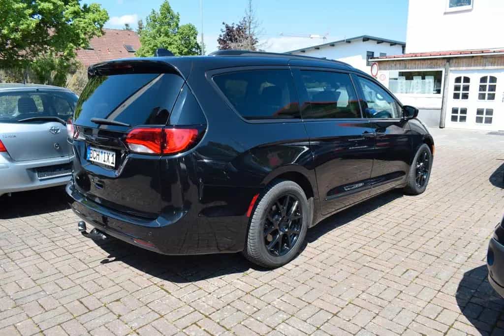 Chrysler Pacifica Touring L Plus *Panorama*Navi*DVD* 06/2019-photo-5