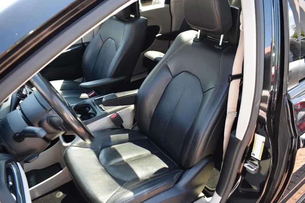 Chrysler Pacifica Touring L Plus *Panorama*Navi*DVD* 06/2019-photo-8