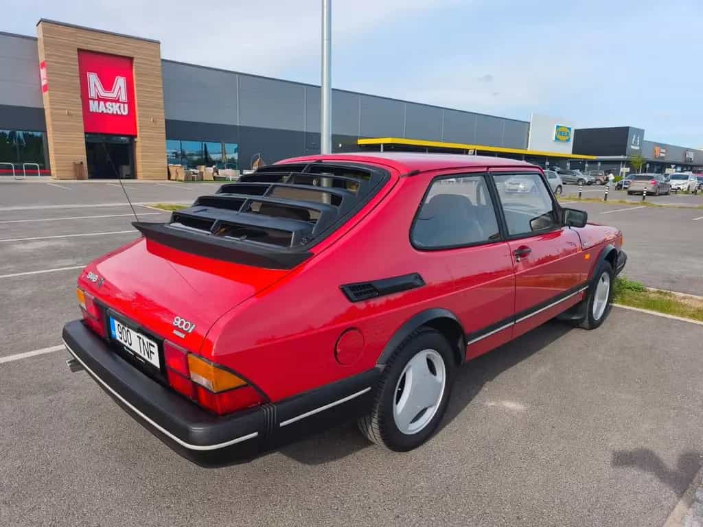 Saab 900 03/1989-photo-5