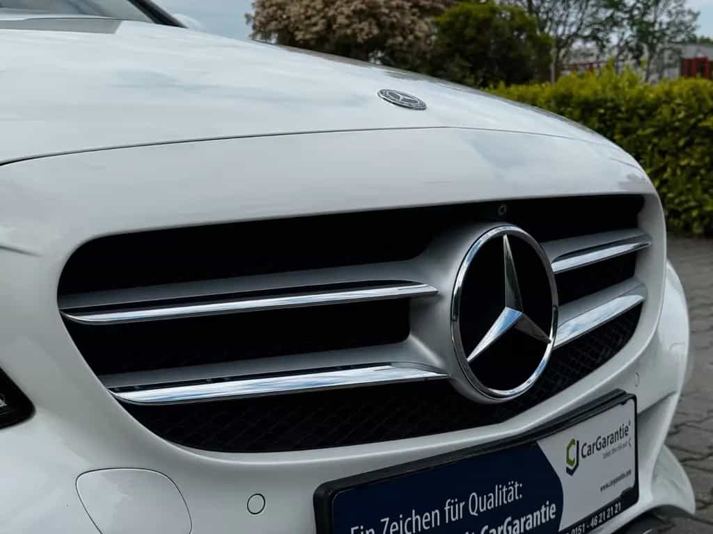 Mercedes-Benz C 180 C T-Modell CGI Garantie*Leder *360° *LED 02/2018-photo-10