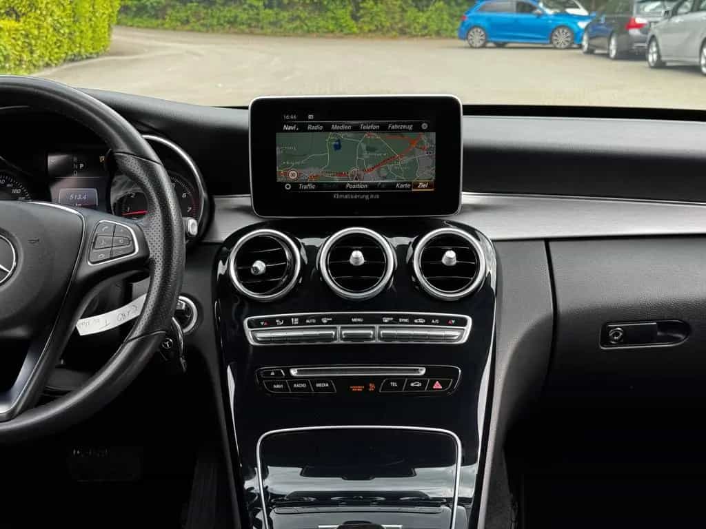 Mercedes-Benz C 180 C T-Modell CGI Garantie*Leder *360° *LED 02/2018-photo-29