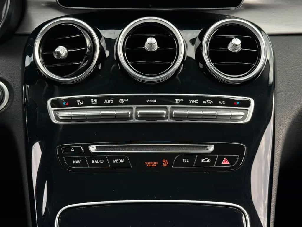 Mercedes-Benz C 180 C T-Modell CGI Garantie*Leder *360° *LED 02/2018-photo-34