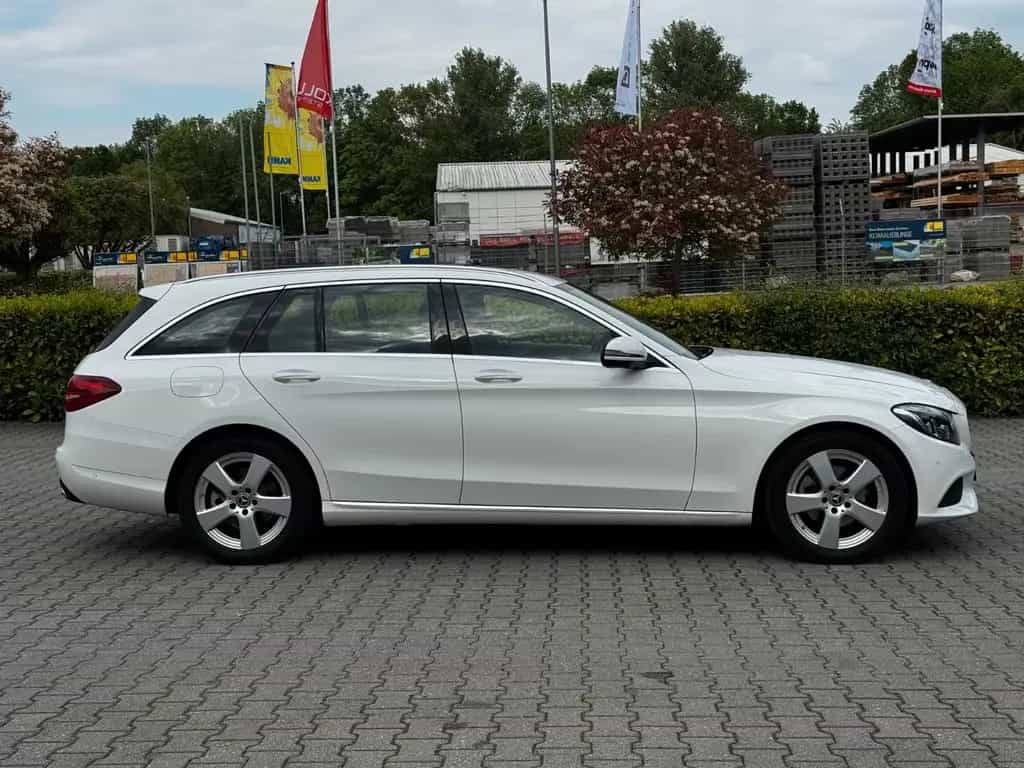Mercedes-Benz C 180 C T-Modell CGI Garantie*Leder *360° *LED 02/2018-photo-6