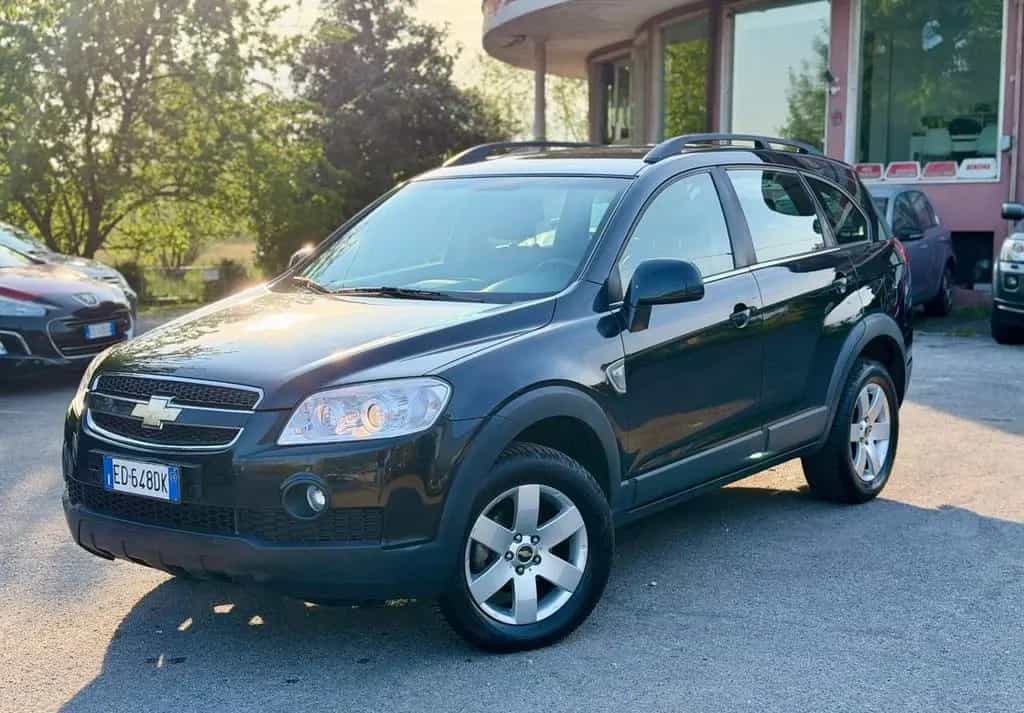 Chevrolet Captiva 2010 2.0 diesel 7 posti GARANZ 04/2010-photo-2