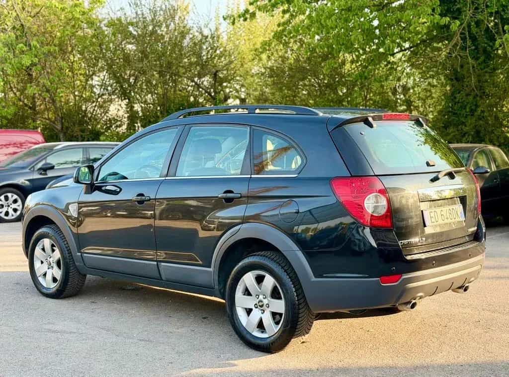Chevrolet Captiva 2010 2.0 diesel 7 posti GARANZ 04/2010-photo-3