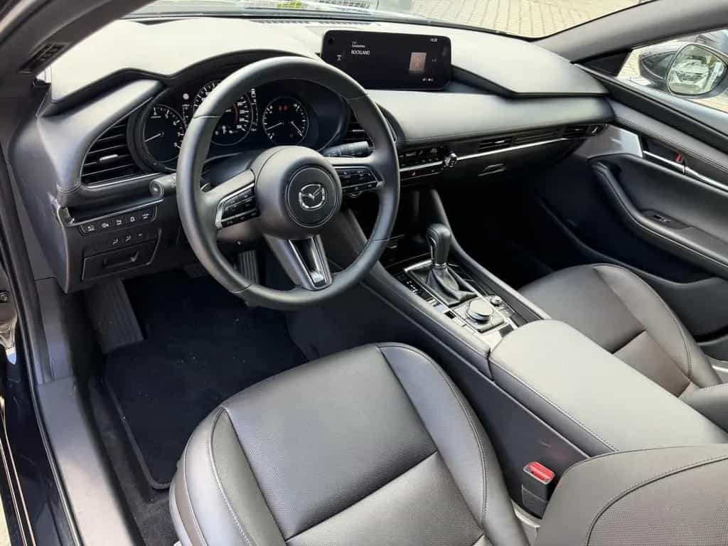 Mazda 3 AT  2,5-Liter 140 TAKUMI/BOSE/360° 01/2025-photo-16