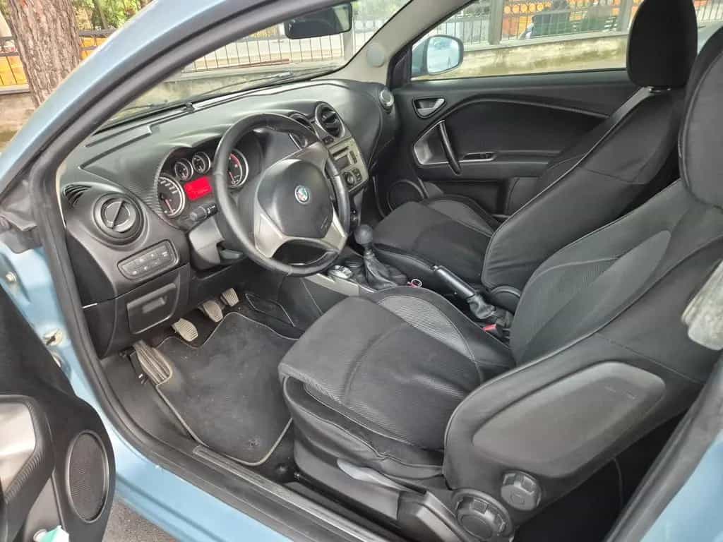Alfa Romeo MiTo 1.6 JTDm 16V Distinctive 12/2008-photo-5