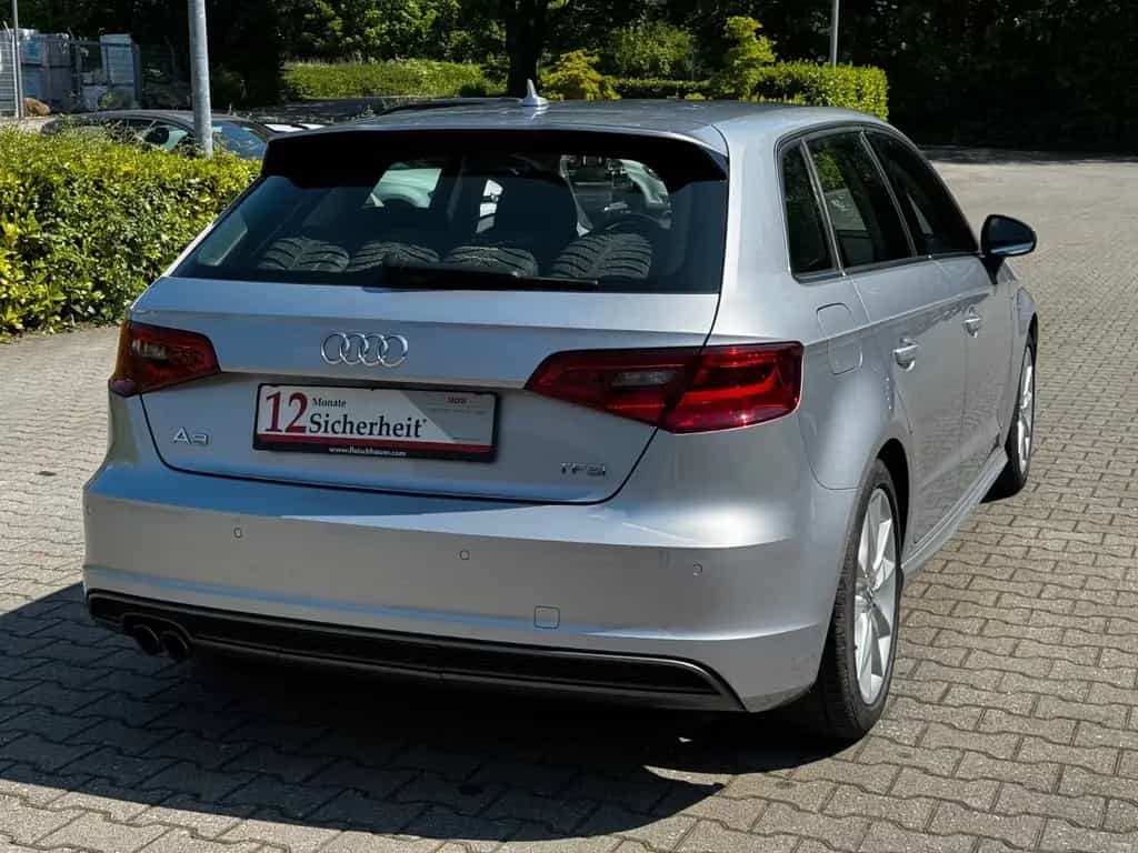 Audi A3 Sportback S line 1.Hand *nur 60000 Km* Navi 11/2015-photo-12