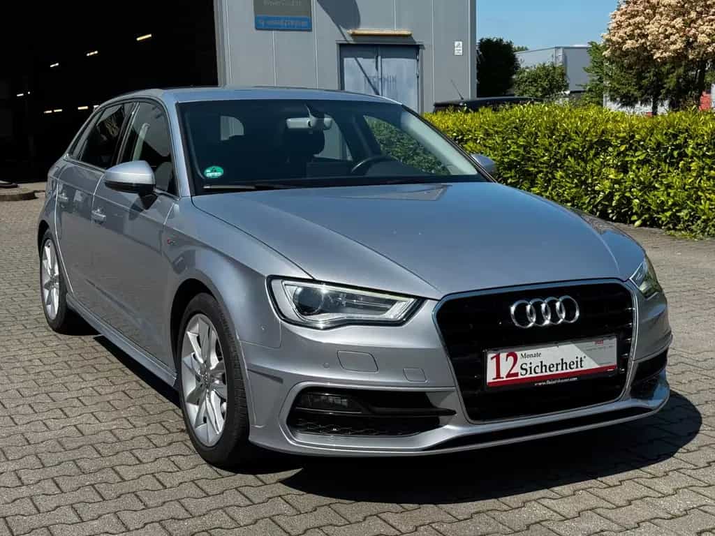 Audi A3 Sportback S line 1.Hand *nur 60000 Km* Navi 11/2015-photo-4