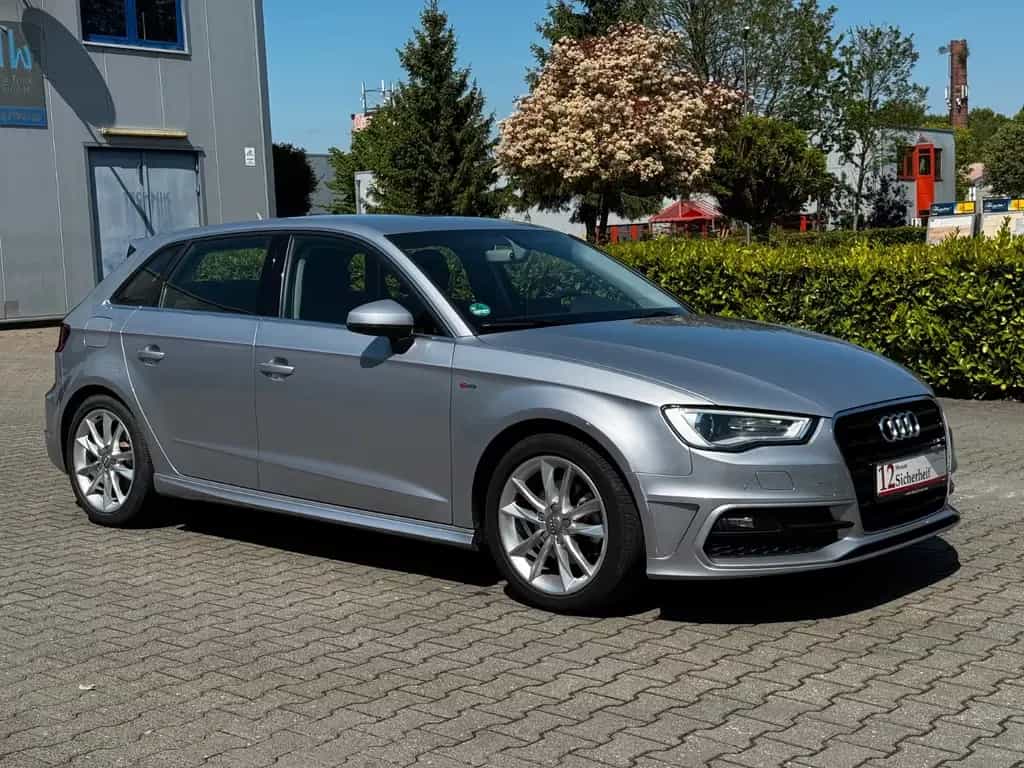 Audi A3 Sportback S line 1.Hand *nur 60000 Km* Navi 11/2015-photo-5