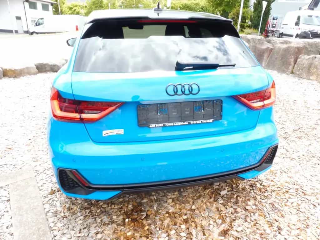 Audi A1 Sportback 35 TFSI S line,LED,S-Tronic 08/2021-photo-2