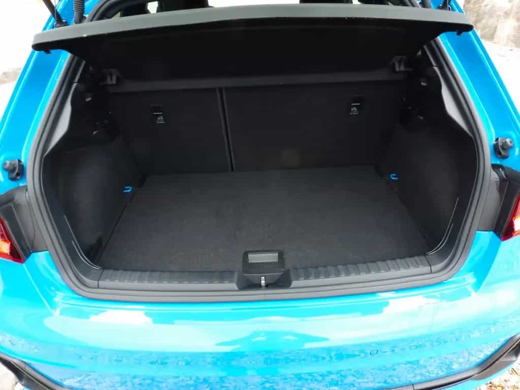 Audi A1 Sportback 35 TFSI S line,LED,S-Tronic 08/2021-photo-3