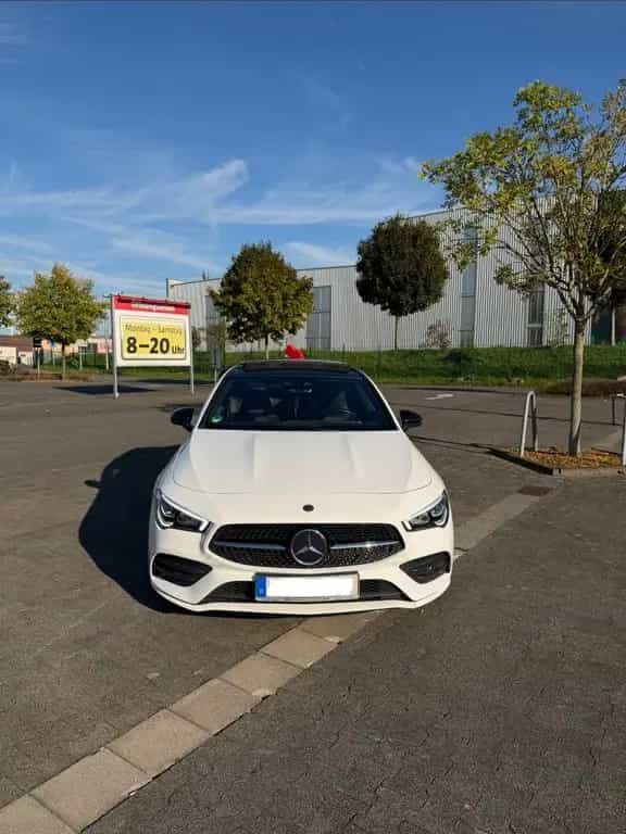 Mercedes-Benz CLA 220 AMG-line/Pano/Mercedes-Scheckheft 06/2019-photo-1