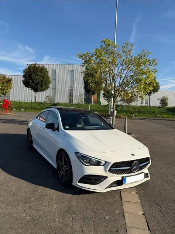 Mercedes-Benz CLA 220 AMG-line/Pano/Mercedes-Scheckheft 06/2019-photo-2