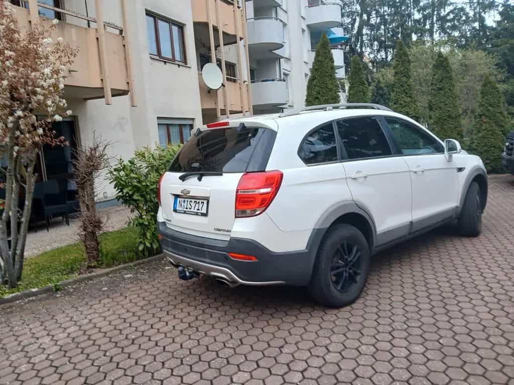 Chevrolet Captiva 2.2TD LT+ Auto AWD 7-Sitzer LT+ 11/2013-photo-2