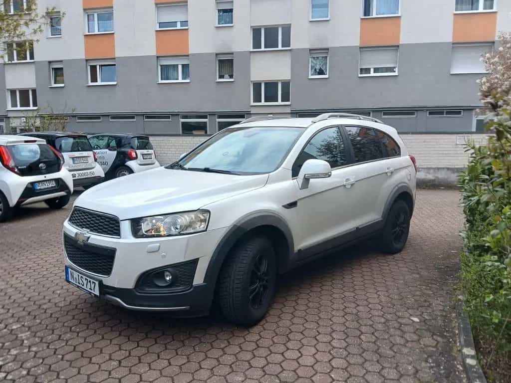 Chevrolet Captiva 2.2TD LT+ Auto AWD 7-Sitzer LT+ 11/2013-photo-3