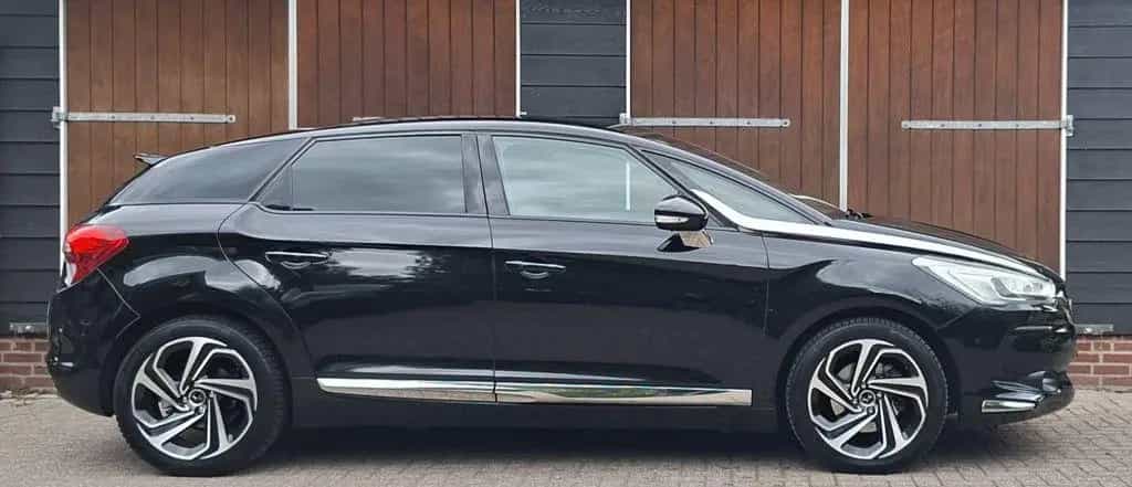DS Automobiles DS5 1.6 Bns Exec | Carplay | Massage stoelen | A 10/2016-photo-1