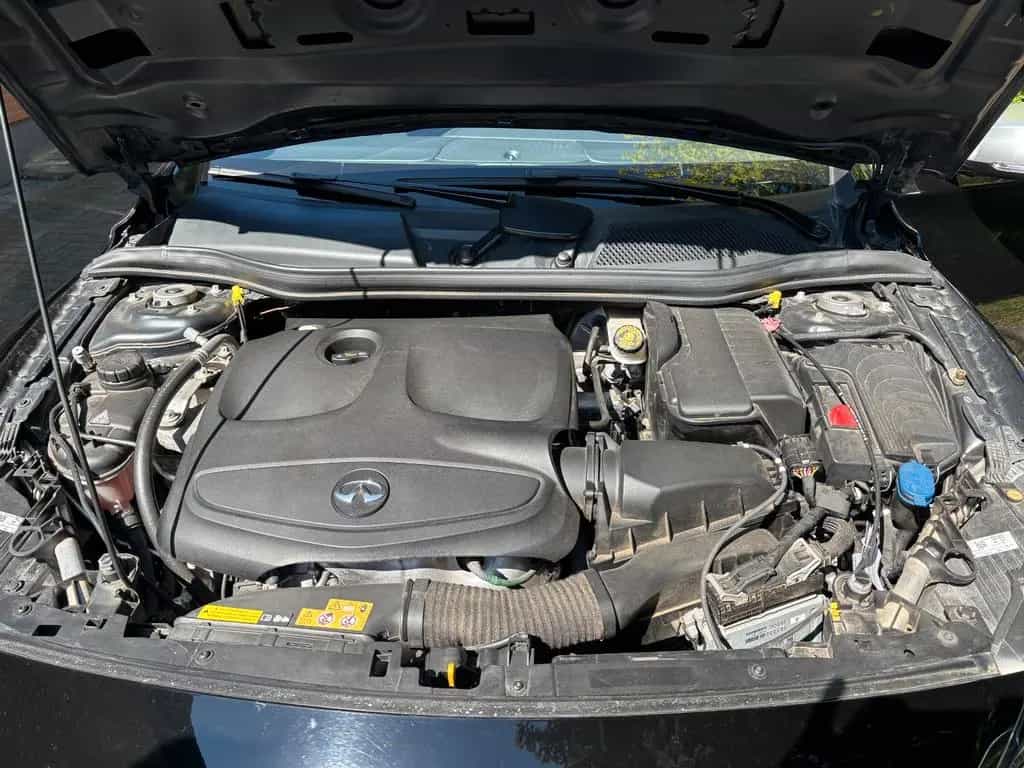 Infiniti Q30 1.6t - 01/2016-photo-7