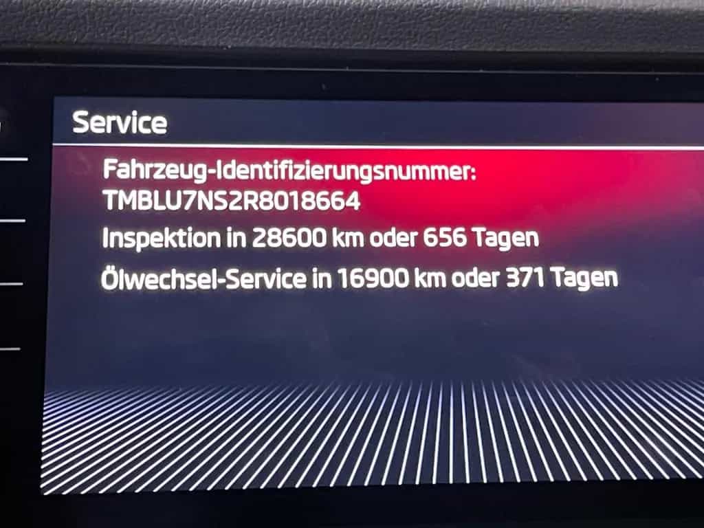 Skoda Kodiaq RS+4x4+CANTON SOUND+AHK+SHZ VORN/HINTEN+GARANTIE 10/2023-photo-42