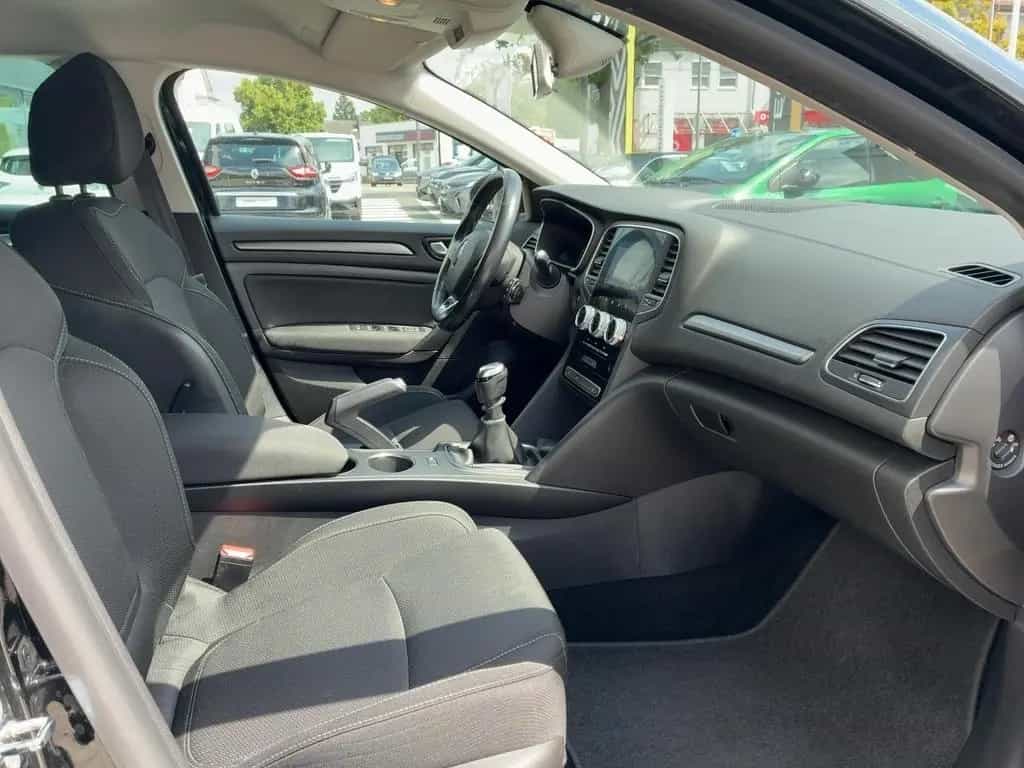 Renault Megane IV 1.3 TCe 115 Grandtour Zen GPF 08/2021-photo-14