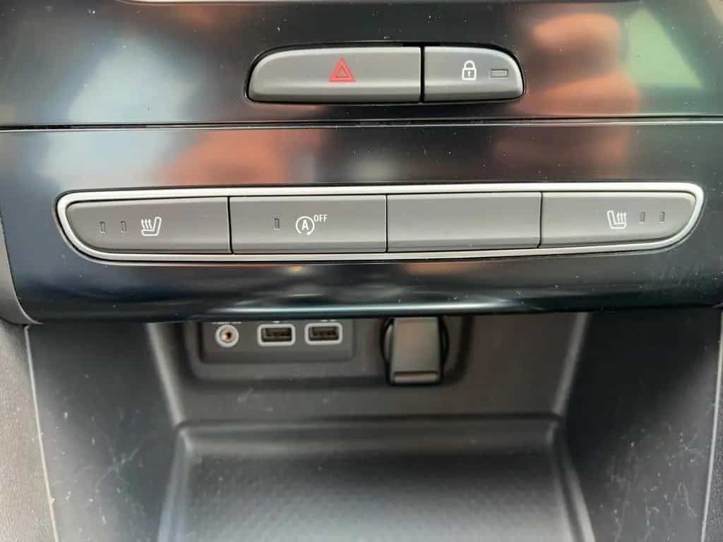 Renault Megane IV 1.3 TCe 115 Grandtour Zen GPF 08/2021-photo-37