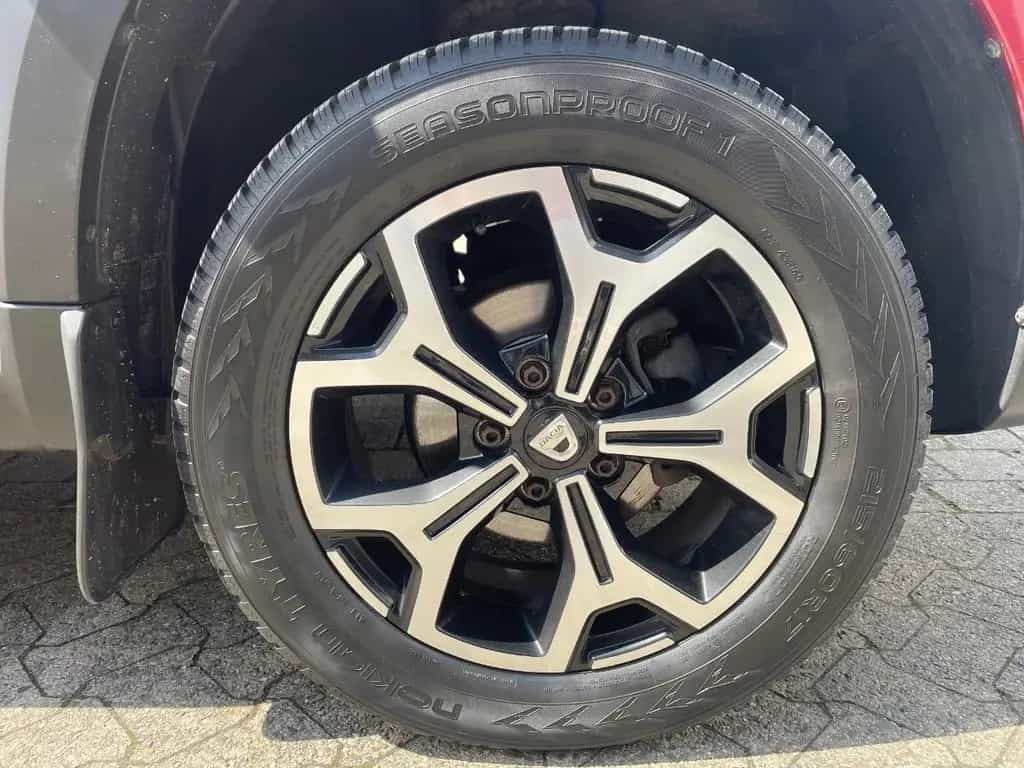 Dacia Duster Prestige SCe 115 2WD NAVI+PDC h.+RüKamera 05/2019-photo-27