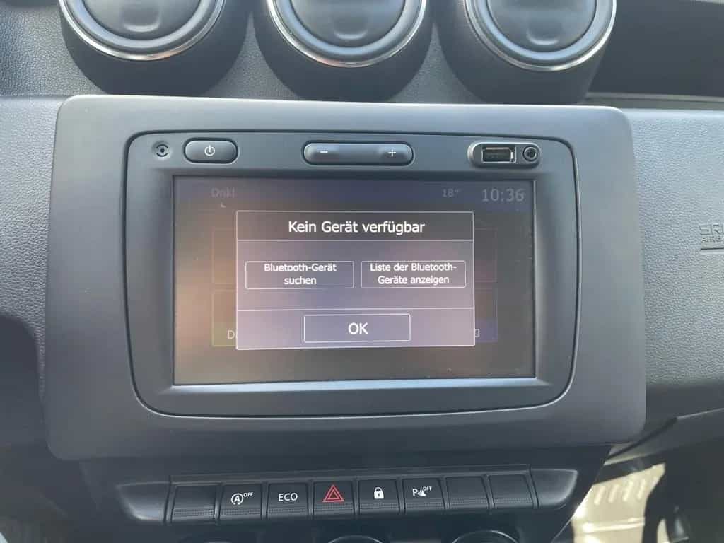 Dacia Duster Prestige SCe 115 2WD NAVI+PDC h.+RüKamera 05/2019-photo-35