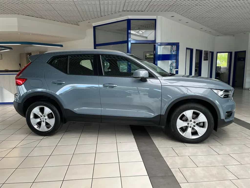 Volvo XC40 T4 Momentum,Voll-LED,AHK,RKF,Navi, 03/2020-photo-1