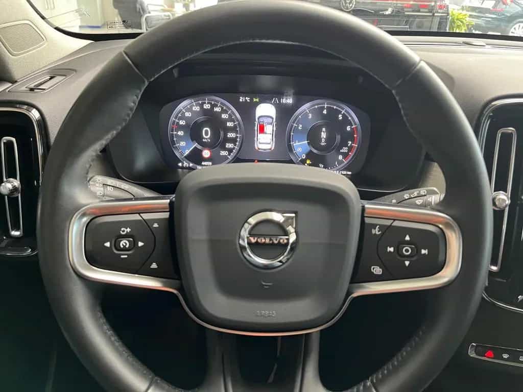 Volvo XC40 T4 Momentum,Voll-LED,AHK,RKF,Navi, 03/2020-photo-10
