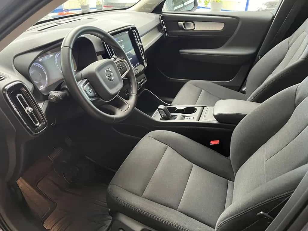 Volvo XC40 T4 Momentum,Voll-LED,AHK,RKF,Navi, 03/2020-photo-7