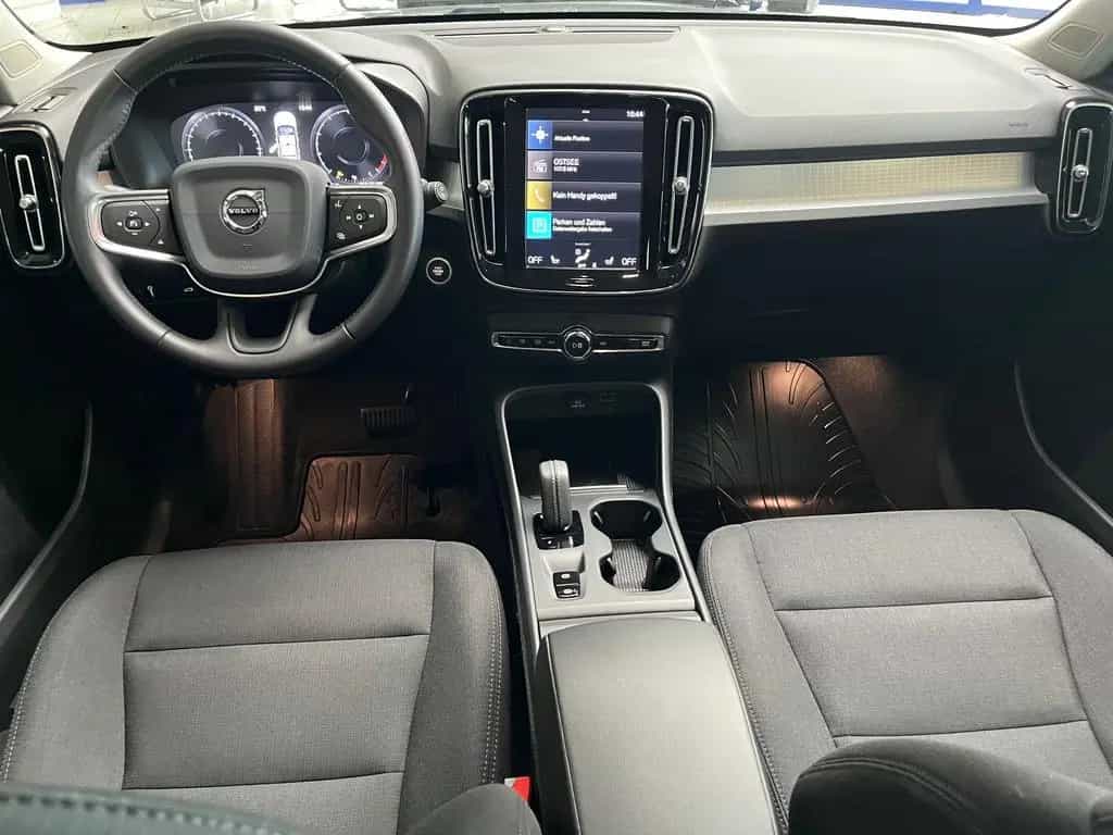 Volvo XC40 T4 Momentum,Voll-LED,AHK,RKF,Navi, 03/2020-photo-8