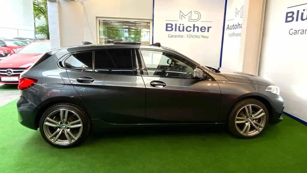 BMW 118 i Sport Line Automatik Sonderedition Pano AHK 11/2020-photo-3