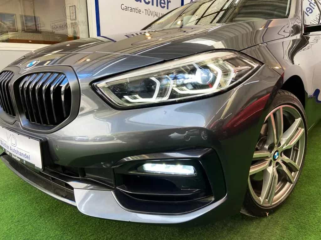BMW 118 i Sport Line Automatik Sonderedition Pano AHK 11/2020-photo-8