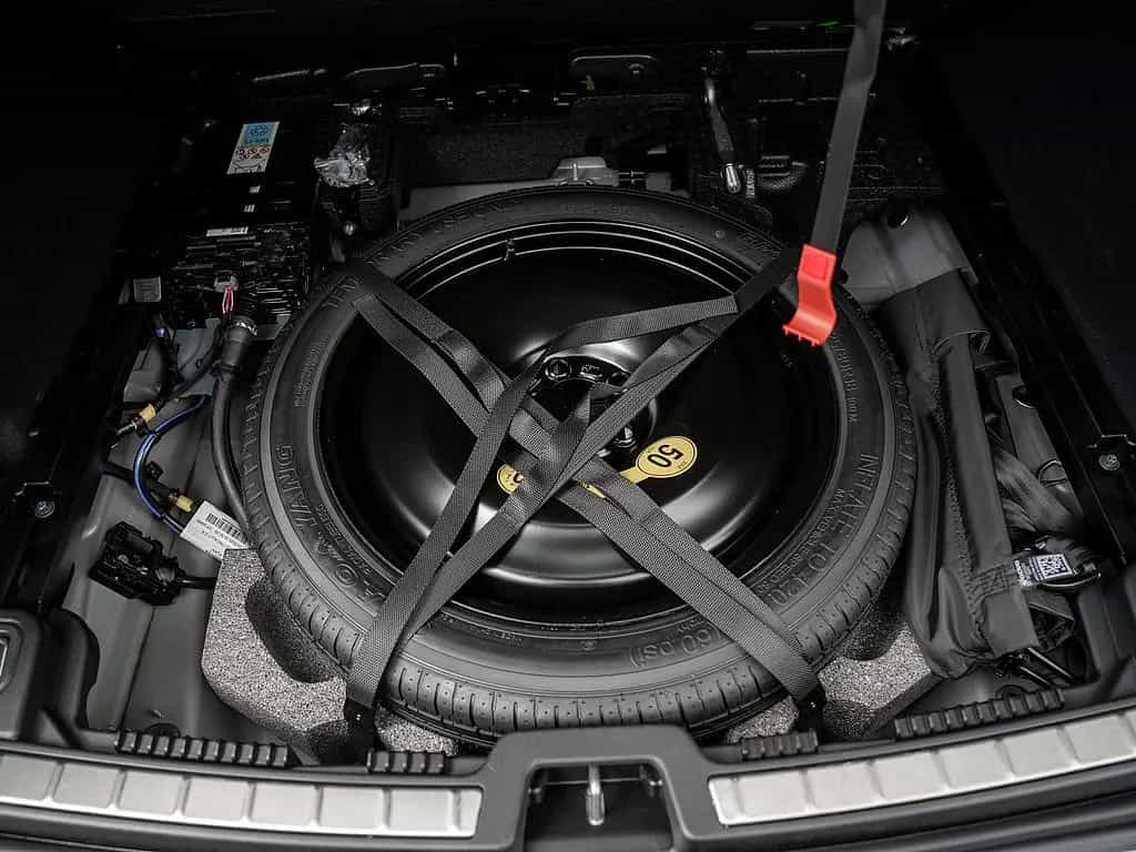 Volvo XC60 B5 AWD Ultra Dark 07/2025-photo-27