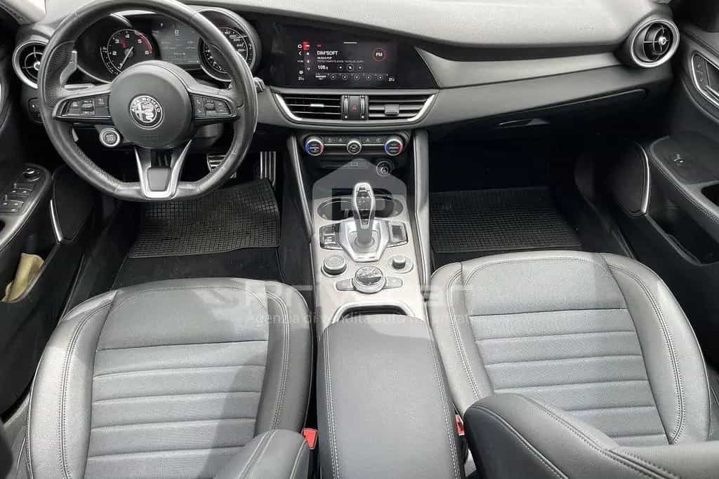 Alfa Romeo Giulia ALFA ROMEO Giulia 2.2 Turbodiesel 190 CV AT8 Spr 12/2021-photo-9