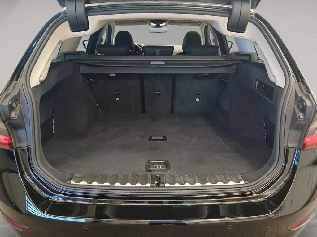BMW 320 i Touring LiveCockpitProf PDC HiFi Alarm 06/2022-photo-11