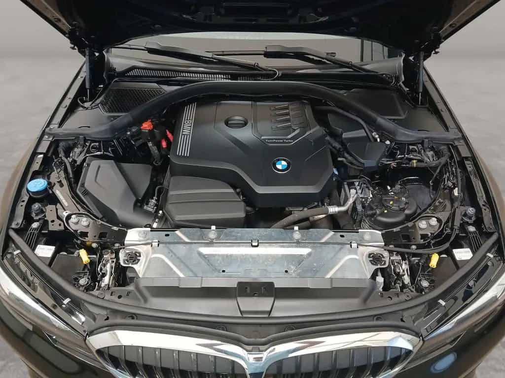 BMW 320 i Touring LiveCockpitProf PDC HiFi Alarm 06/2022-photo-12