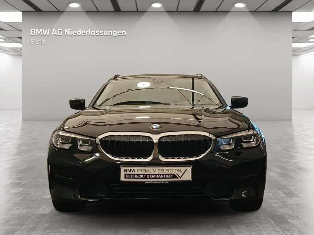 BMW 320 i Touring LiveCockpitProf PDC HiFi Alarm 06/2022-photo-3