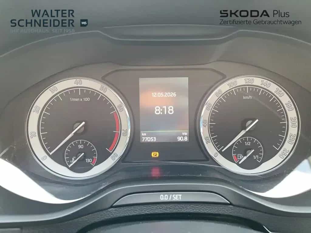 Skoda Karoq 1.5 TSI DSG 4x4 Style Navi AHK Pano 03/2019-photo-10