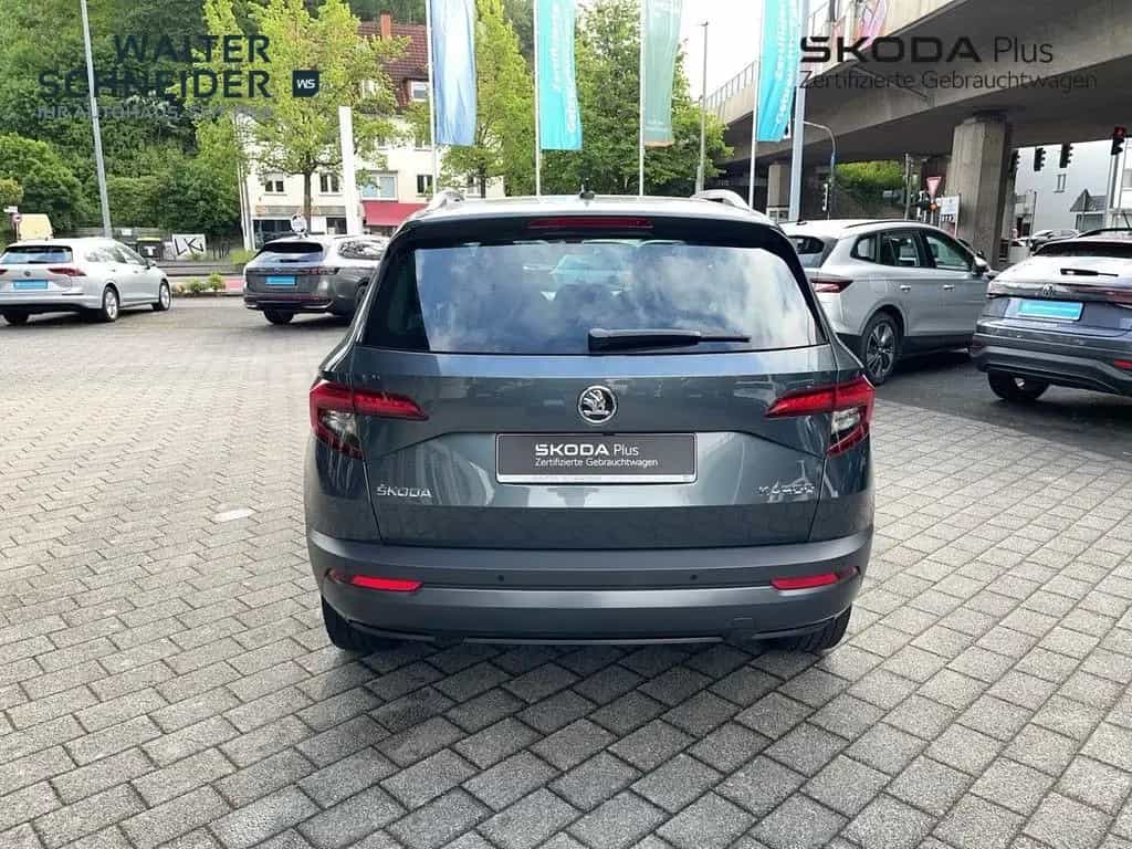 Skoda Karoq 1.5 TSI DSG 4x4 Style Navi AHK Pano 03/2019-photo-4