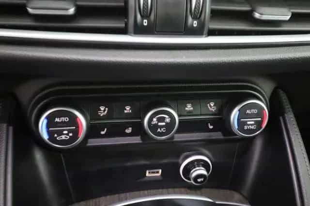 Alfa Romeo Stelvio ALFA ROMEO Stelvio Stelvio 2.2 Turbodiesel 210 C 07/2023-photo-12