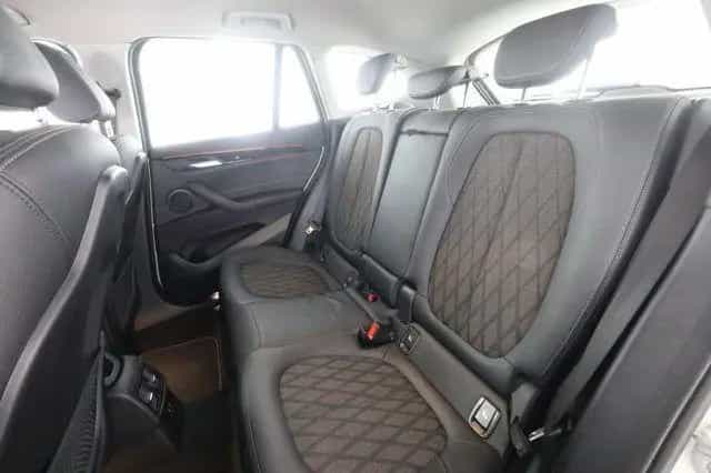 BMW X1 X1 xDrive18d xLine Plus 08/2021-photo-2