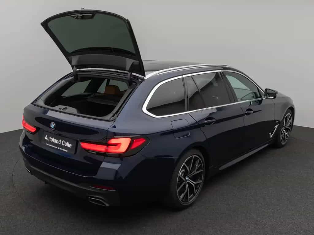 BMW 5 Series d M Sport Panorama 360°Laser HUD HiFi SoftCL 03/2023-photo-0