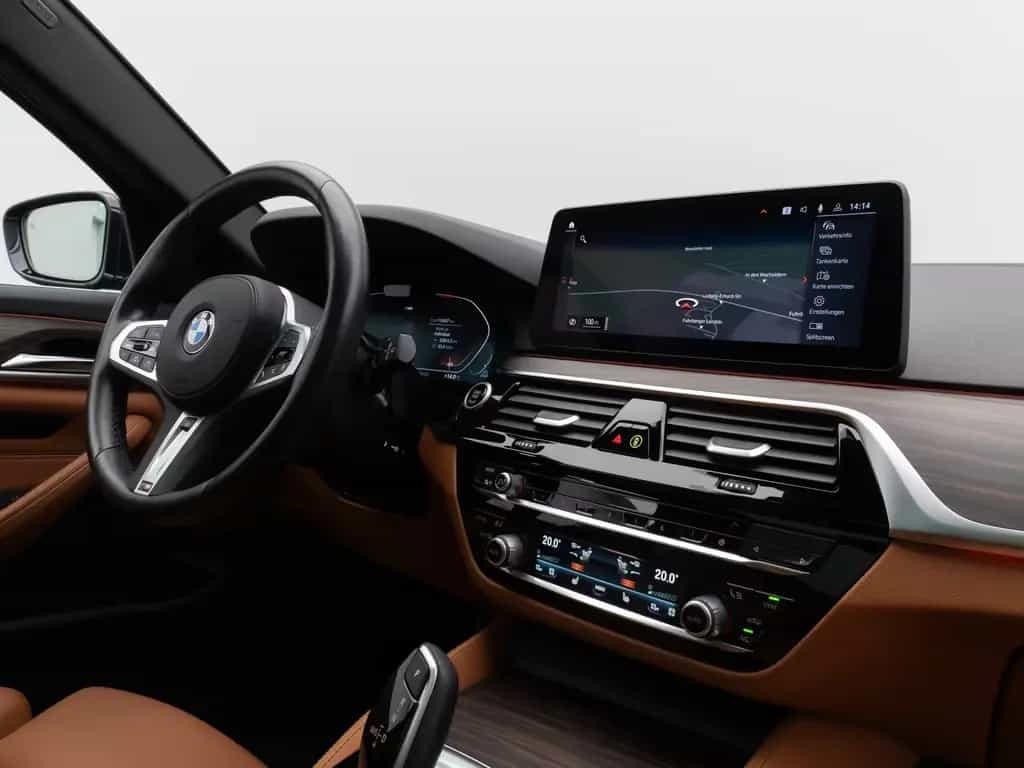 BMW 5 Series d M Sport Panorama 360°Laser HUD HiFi SoftCL 03/2023-photo-26