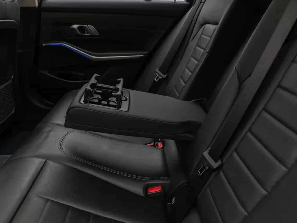BMW 3 Series d  Sport Line Panorama HUD DAB Lordos LED PDC 12/2020-photo-27