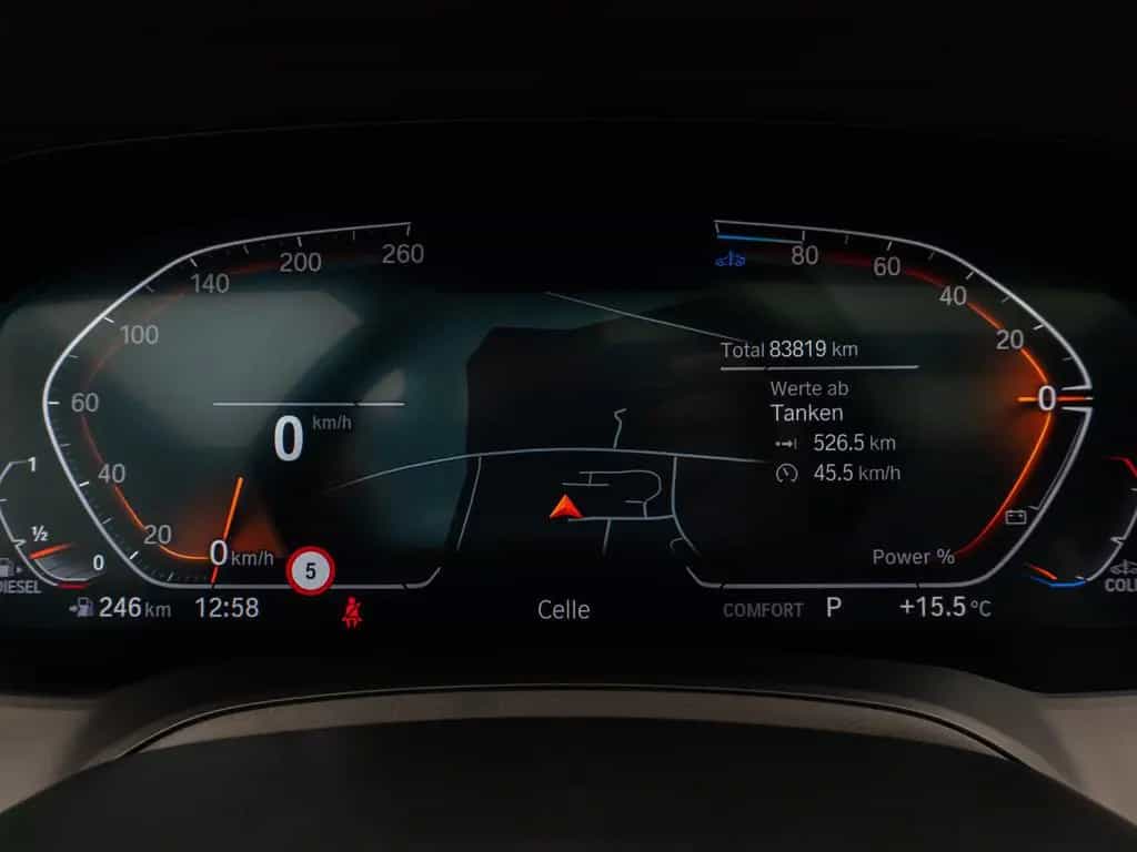 BMW 3 Series d  Luxury Line Panorama Kamera DAB AHK Alarm 08/2021-photo-42
