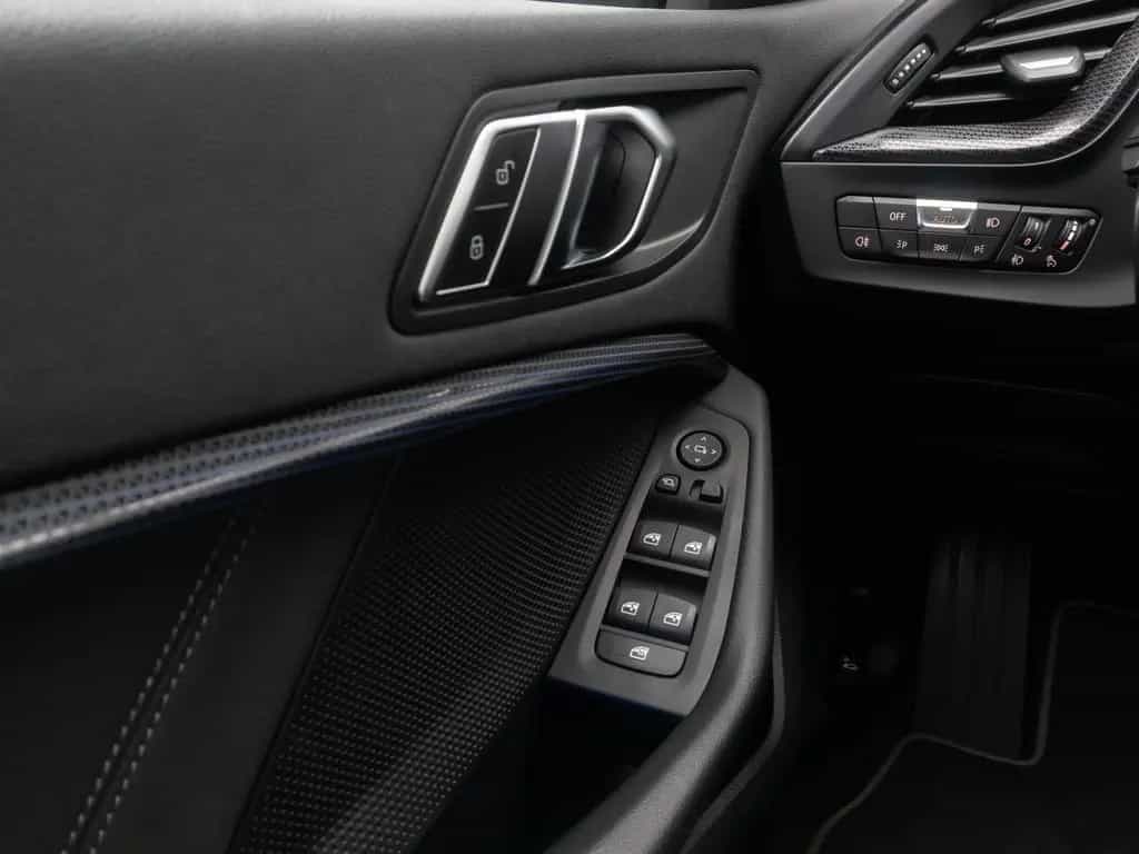 BMW 1 Series i Sport Line Kamera DAB DriveAs HiFi Panorama 07/2022-photo-33