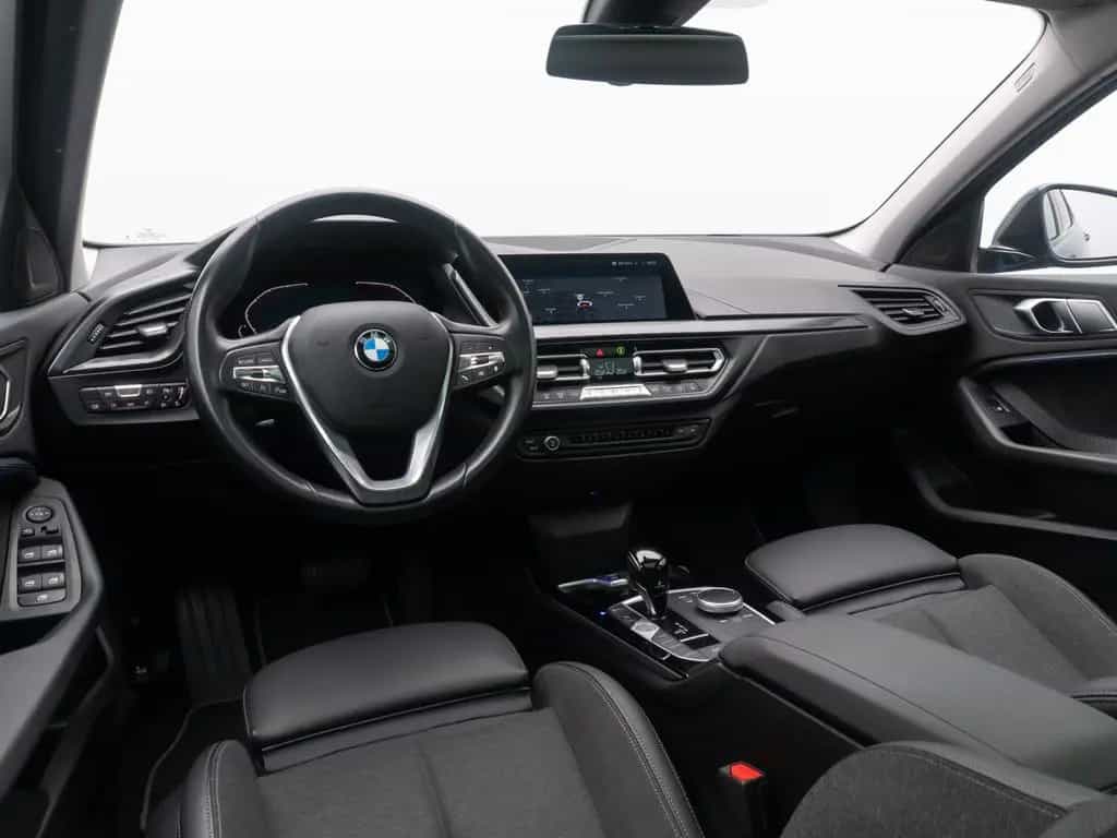 BMW 1 Series i Sport Line Kamera DAB DriveAs HiFi Panorama 07/2022-photo-38