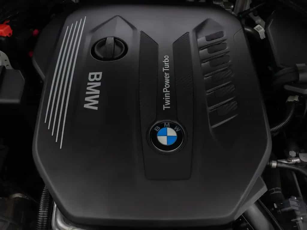 BMW 5 Series 530d M Sport 360°Komfort Panorama HUD DAB 20Zoll 12/2019-photo-14